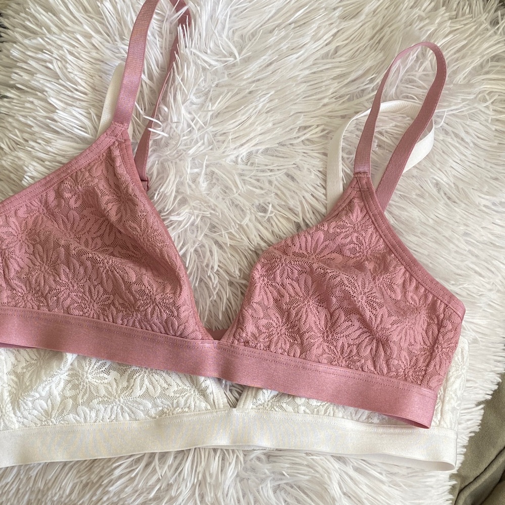 SALE - like new Set of two Gap Lace Bralettes in Blush Pink and White